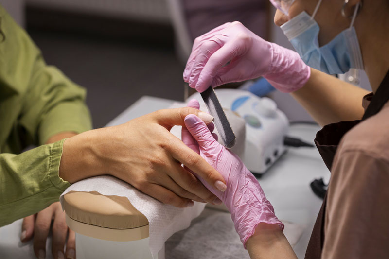 Builder Gel Crystal Professional – żel budujący, który wyrównuje płytkę z precyzją i elegancją